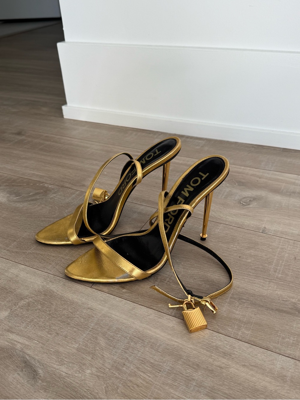 Tom Ford Padlock Gold Heels - Picture 2 of 3